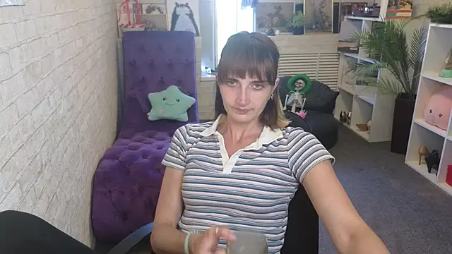 Nika Kitten online show from 06/11/26, 07:39