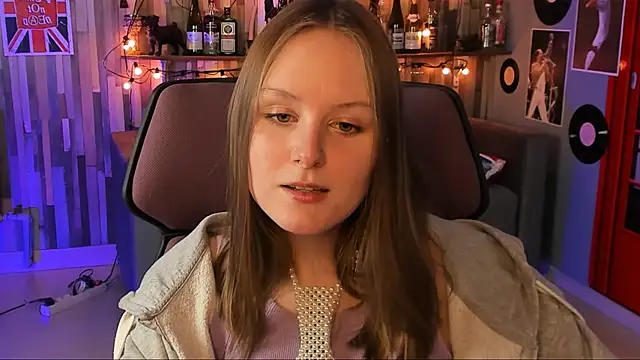 VivienLeeigh online show from 12/05/24, 07:28