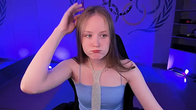 VivienLeeigh online show from 12/07/24, 09:06