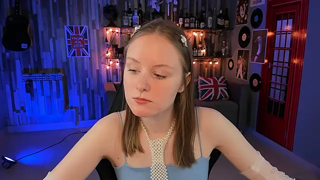 VivienLeeigh online show from 12/12/24, 05:15
