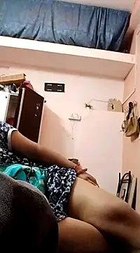 Snapshot of zeevaansari chatting on 01/19/25, 02:47 zeevaansari online show from 01/19/25, 02:47