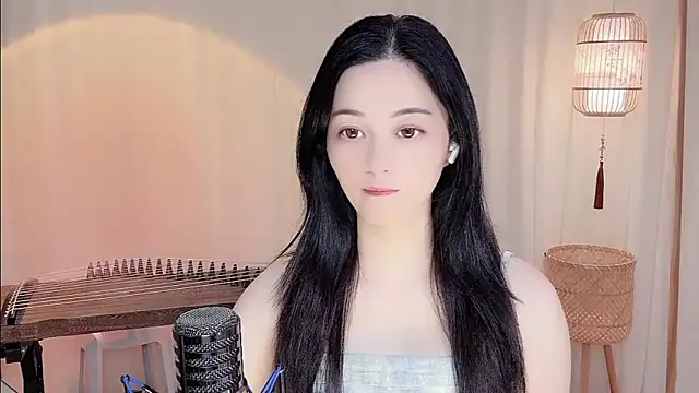Tian-xin-999 online show from 06/02/26, 04:20