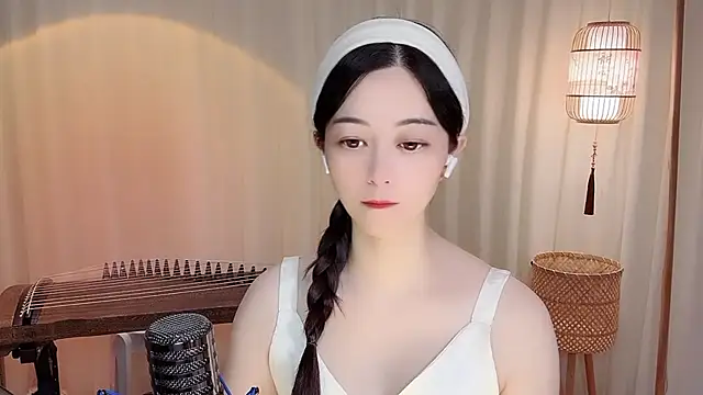 Tian-xin-999 online show from 06/24/26, 04:28