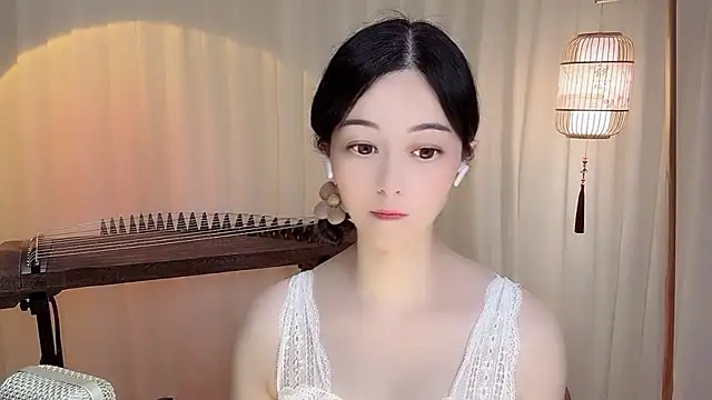 Tian-xin-999 online show from 07/08/26, 07:46