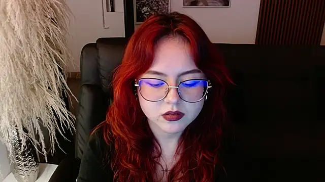 crimson tati  online show from 12/06/24, 07:32