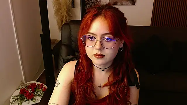 crimson tati  online show from 02/19/25, 08:12