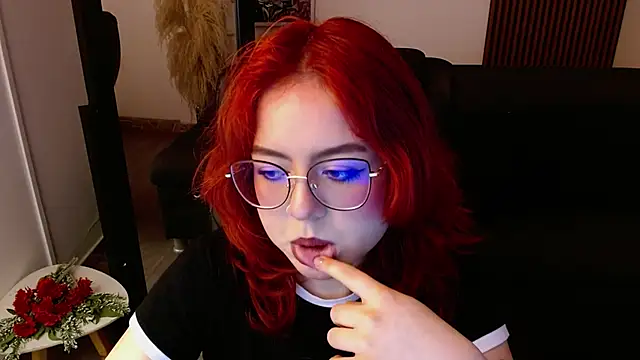 crimson tati  online show from 03/18/25, 04:04