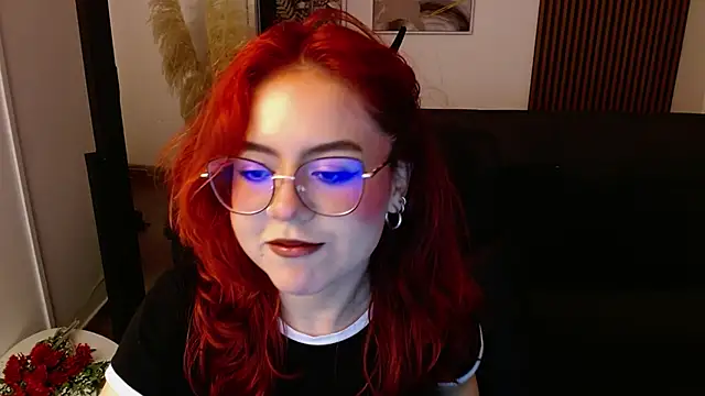 crimson tati  online show from 03/18/25, 07:08
