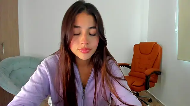 AriaMontgomery online show from 02/14/25, 09:21