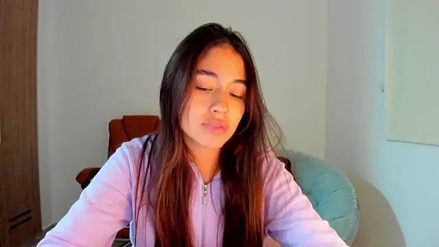 AriaMontgomery online show from 03/11/25, 12:11