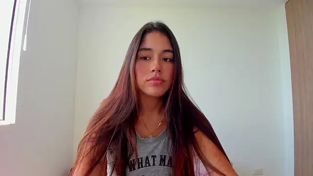 AriaMontgomery online show from 10/18/25, 04:19