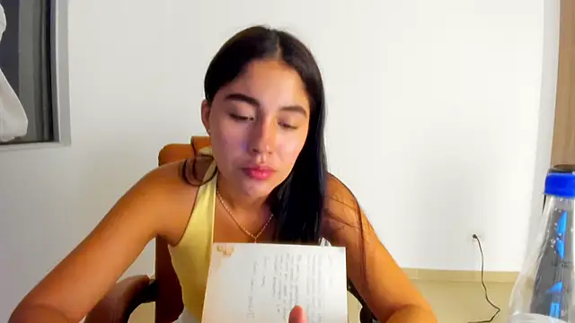 AriaMontgomery online show from 06/13/26, 01:25