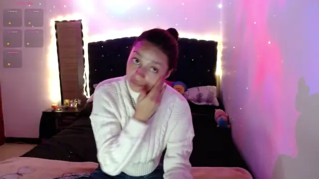 holy juli online show from 01/17/25, 11:29