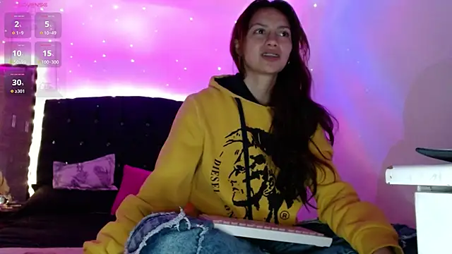 holy juli online show from 01/20/25, 06:53