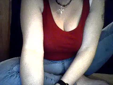 Snapshot of sexylady1983 chatting on 03/22/25, 02:05 sexylady1983 online show from 03/22/25, 02:05