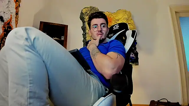 JulianDylan online show from 01/14/25, 10:38