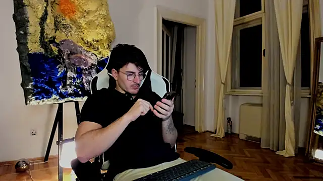 JulianDylan online show from 01/21/25, 04:32