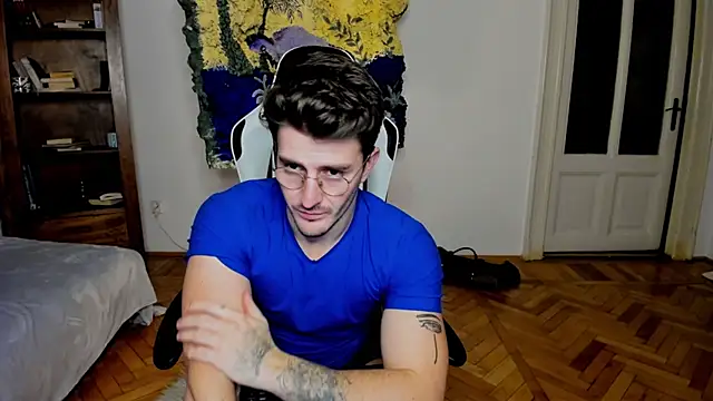 JulianDylan online show from 01/23/25, 04:30