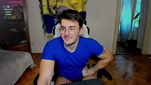JulianDylan online show from 01/23/25, 10:43