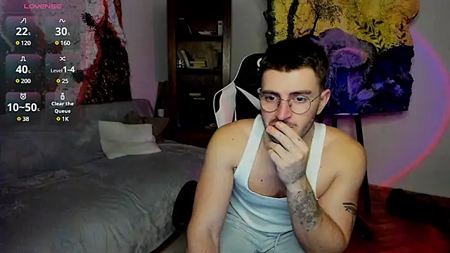 JulianDylan online show from 01/29/25, 04:15