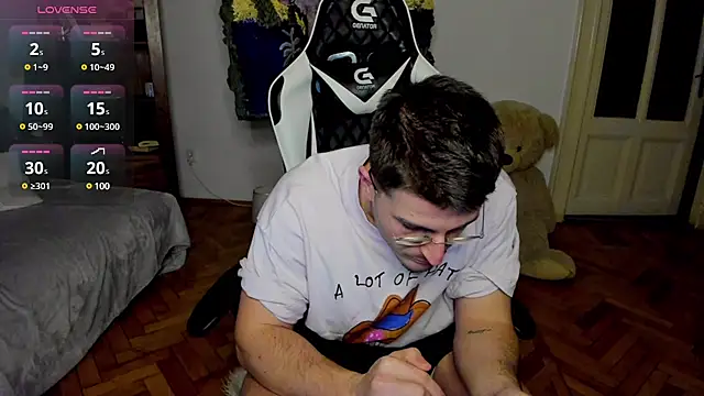 JulianDylan online show from 02/03/25, 06:28