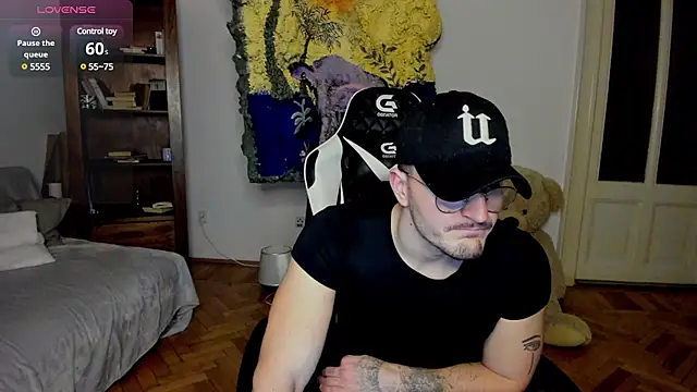 JulianDylan online show from 02/05/25, 07:20