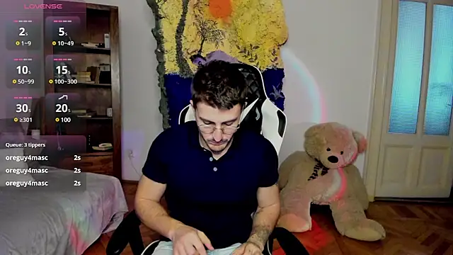 JulianDylan online show from 02/06/25, 08:29