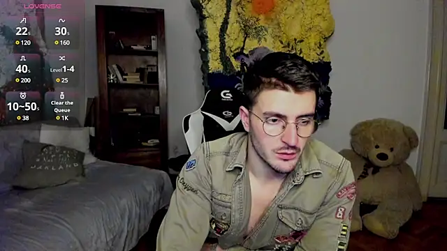 JulianDylan online show from 02/08/25, 05:18