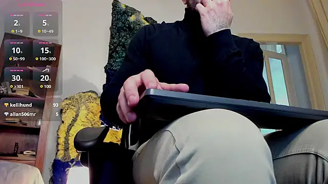 JulianDylan online show from 02/18/25, 10:27