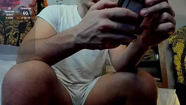 JulianDylan online show from 03/09/25, 04:27