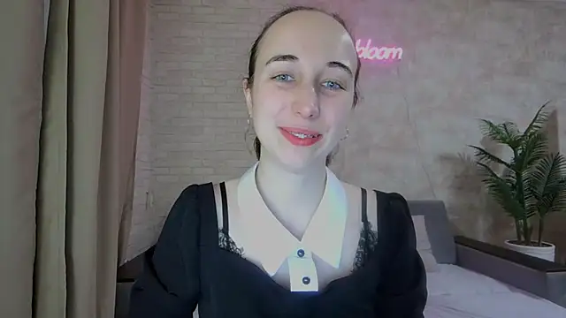 Anika bloom online show from 01/23/25, 11:47