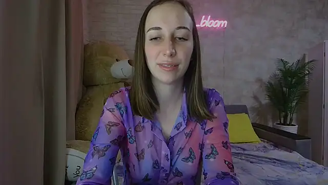 Anika bloom online show from 09/15/25, 11:49