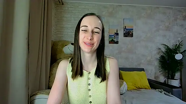 Snapshot of Anika_bloom chatting on 02/02/26, 10:08 Anika bloom online show from 02/02/26, 10:08