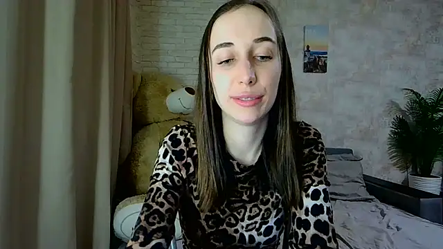 Snapshot of Anika_bloom chatting on 02/10/26, 12:37 Anika bloom online show from 02/10/26, 12:37