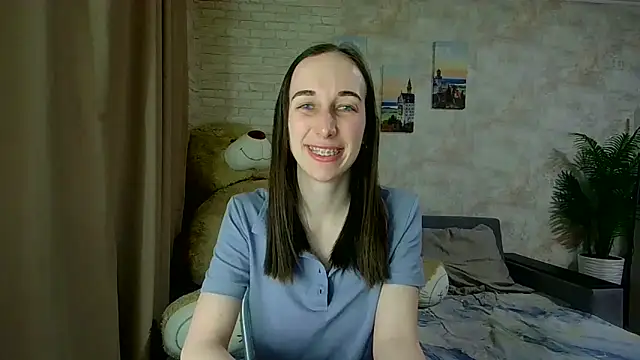 Snapshot of Anika_bloom chatting on 03/17/26, 07:06 Anika bloom online show from 03/17/26, 07:06