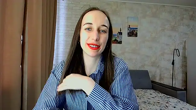 Snapshot of Anika_bloom chatting on 04/23/26, 07:30 Anika bloom online show from 04/23/26, 07:30