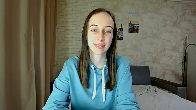 Snapshot of Anika_bloom chatting on 04/29/26, 08:59 Anika bloom online show from 04/29/26, 08:59