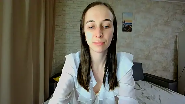 Snapshot of Anika_bloom chatting on 04/30/26, 09:08 Anika bloom online show from 04/30/26, 09:08