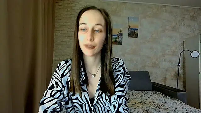 Snapshot of Anika_bloom chatting on 05/09/26, 07:19 Anika bloom online show from 05/09/26, 07:19