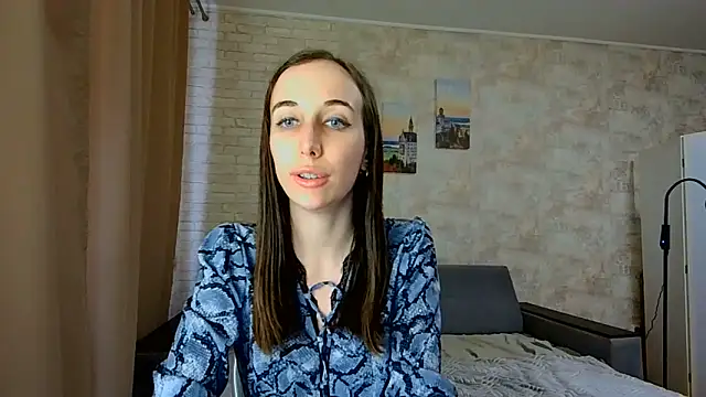Snapshot of Anika_bloom chatting on 05/16/26, 09:50 Anika bloom online show from 05/16/26, 09:50