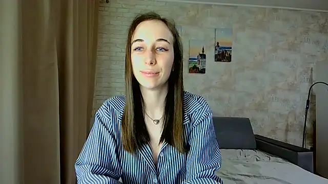 Snapshot of Anika_bloom chatting on 05/21/26, 05:53 Anika bloom online show from 05/21/26, 05:53