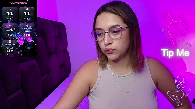 EmilySavvato online show from 03/16/25, 03:25