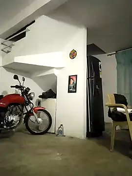 Snapshot of King_russo chatting on 09/20/25, 11:17 King russo online show from 09/20/25, 11:17