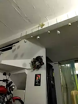 Snapshot of King_russo chatting on 12/02/25, 11:23 King russo online show from 12/02/25, 11:23