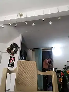 Snapshot of King_russo chatting on 12/13/25, 09:09 King russo online show from 12/13/25, 09:09