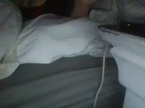 Snapshot of Fiesty_findom40 chatting on 03/01/25, 03:32 Fiesty findom40 online show from 03/01/25, 03:32