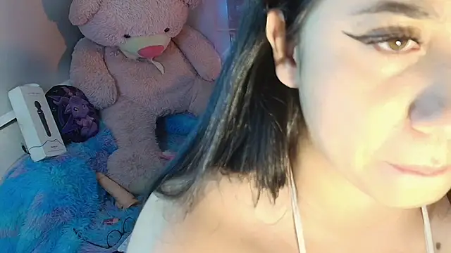 Kurumi57 online show from 09/29/25, 03:11