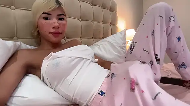 valeri-bigcock online show from 11/26/25, 10:33