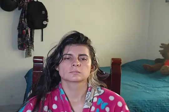 samanta rosas1 online show from 12/18/24, 07:52