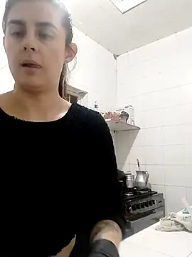 samanta rosas1 online show from 01/06/25, 04:55